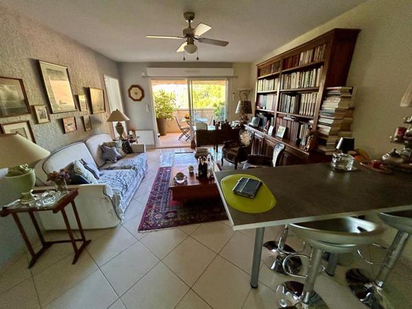 Appartement à FREJUS, 83600 - 2 pièces 50m²