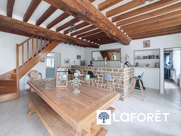 Achat maison près de LES MONTS D AUNAY - 15 pièce(s) - 287 m² - 279 150 €