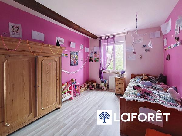 Achat maison près de LES MONTS D AUNAY - 15 pièce(s) - 287 m² - 279 150 €