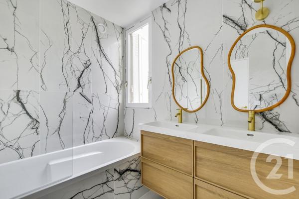 Appartement T5 à vendre  5 pièces - 114,49 m 2   PARIS  - 75015