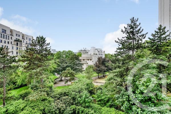 Appartement T5 à vendre  5 pièces - 114,49 m 2   PARIS  - 75015