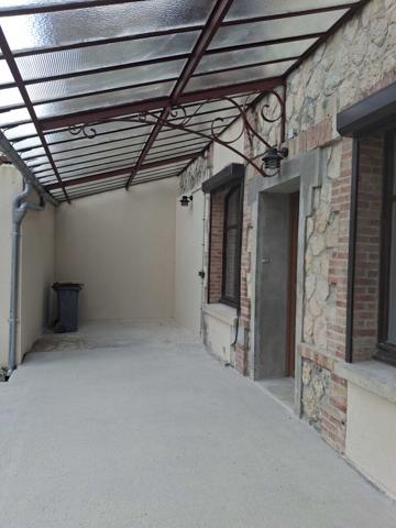 Maison Lavannes 5/6 pièce(s) 150 m2