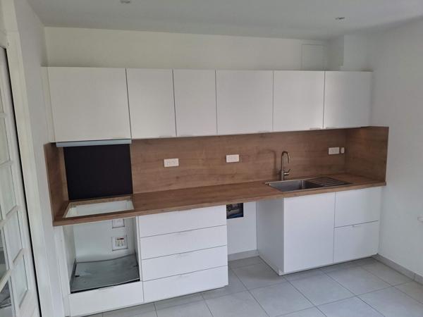 Maison Lavannes 5/6 pièce(s) 150 m2