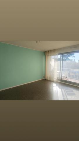 Grande appartement à Biarritz st charles avec parking boxable ET cave