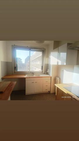 Grande appartement à Biarritz st charles avec parking boxable ET cave