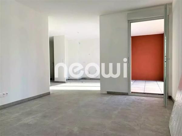 GRIGNY - Beau T3 de 66.35 m² avec terrasse 6.37 m² et garage