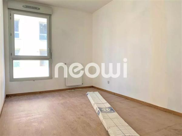 GRIGNY - Beau T3 de 66.35 m² avec terrasse 6.37 m² et garage