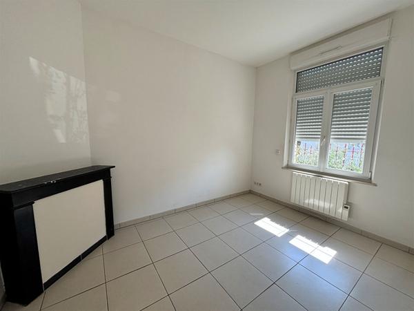 Proche centre ville de ROSIERES