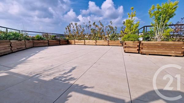 Appartement F4 à vendre  4 pièces - 135 m2 ST LAURENT DU VAR - 06