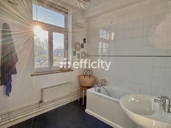 Maison 4 pièces - 75 m² Exclusivité efficity