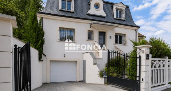 À vendre Maison 6 pièces 198.5 m² - Bry-sur-marne 94360