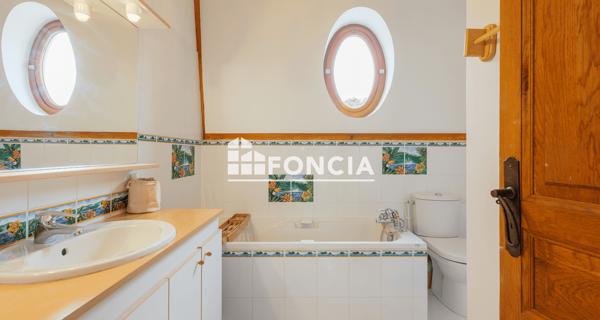 À vendre Maison 6 pièces 198.5 m² - Bry-sur-marne 94360