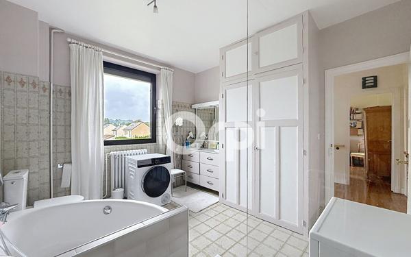 Maison à vendre    8 pièces • 168,27 m2 Veneux-les-Sablons