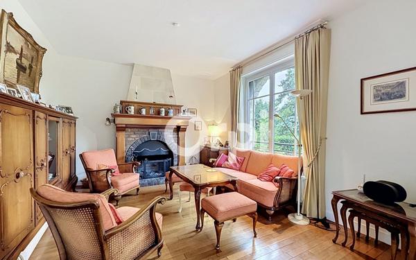 Maison à vendre    8 pièces • 168,27 m2 Veneux-les-Sablons