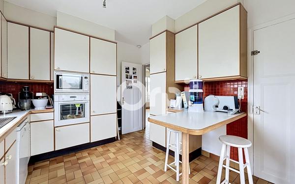 Maison à vendre    8 pièces • 168,27 m2 Veneux-les-Sablons