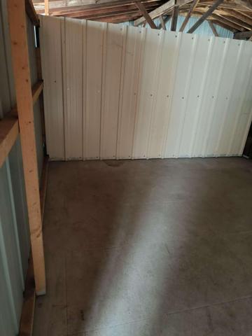 Box de 12.6 m2 à Saint-Pierre-des-Corps