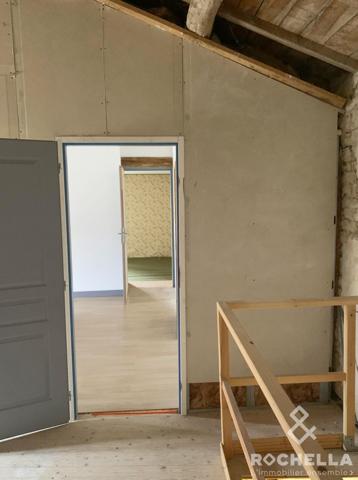 Maison ancienne en meollons 145m2 avec jardin, Aigrefeuille d'Aunis centre.