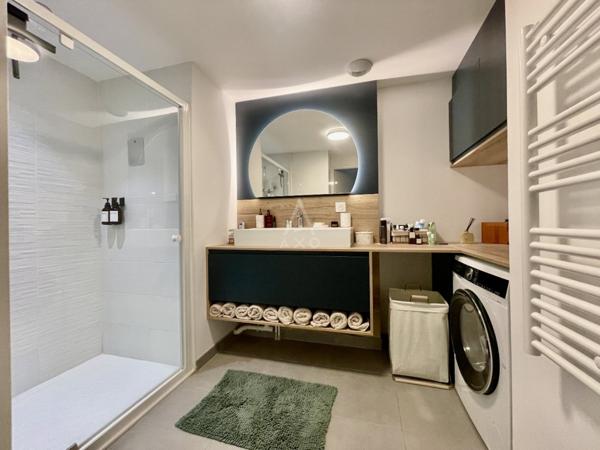 A vendre -appartement T4 surface de 97,33 m2 avec 3 chambres et 2 balcons, immeuble récent, situé à Rennes et proche St Grégoire