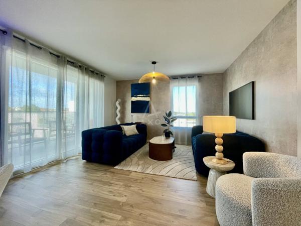 A vendre -appartement T4 surface de 97,33 m2 avec 3 chambres et 2 balcons, immeuble récent, situé à Rennes et proche St Grégoire