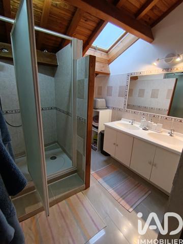 Maison à vendre 4 pièces 120 m² Saint-Aigulin
