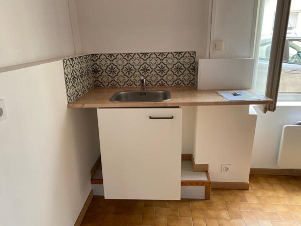 LE BOUSQUET D'ORB - Appartement 2 pièce(s) - 31.31 m² - 400 € CC