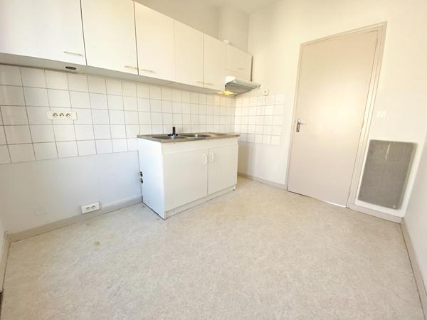 Appartement T2 avec vue dégagée - Réf : ORIOLE