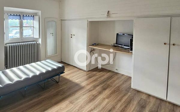 Maison à vendre    5 pièces •  Écuelles