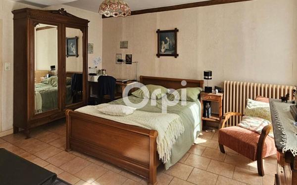 Maison à vendre    5 pièces •  Écuelles