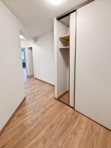 À LOUER - APPARTEMENT MEUBLÉ - MENNECY