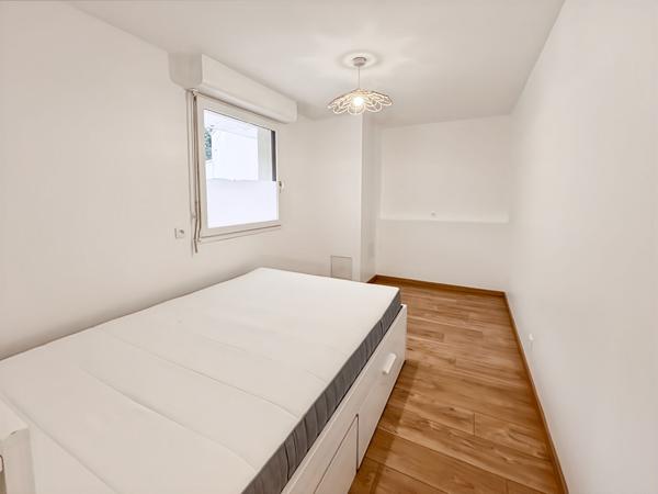 À LOUER - APPARTEMENT MEUBLÉ - MENNECY