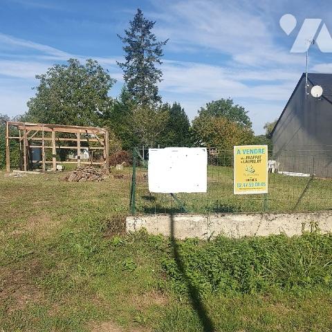 Terrain à bâtir non viabilisé d'une surface totale de 720 m²