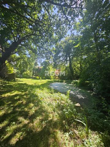 Pleurtuit (35730) À VENDRE – Propriété de charme en pierre – PLEURTUIT – 193 m² habitables – Parc arboré de 7000 m²