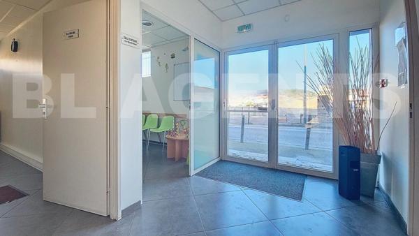 Local de 150 m² secteur 11ème pour du médical, ou paramédical ou également des bureaux proches de to