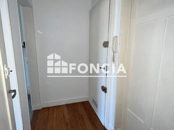 Location Appartement 2 pièces 45.99 m² - 4 BIS RUE AUVRAY Le Mans 72000