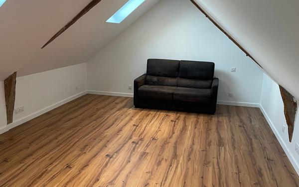 Maison à louer    3 pièces •  Conteville