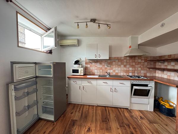 CASTRES. APPARTEMENT DE +/- 26 M²