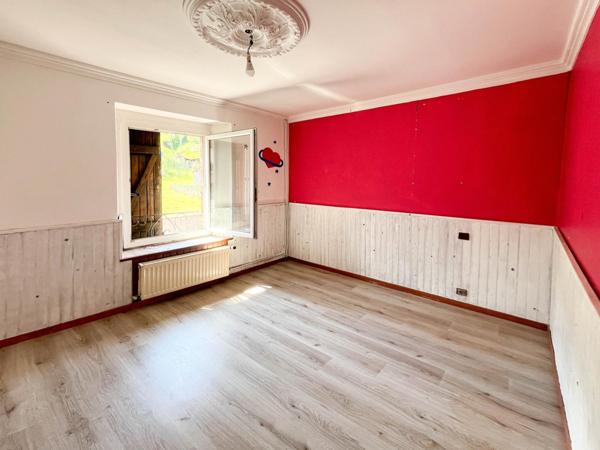 Immeuble de rapport 2 duplex de type T5 et extérieurs