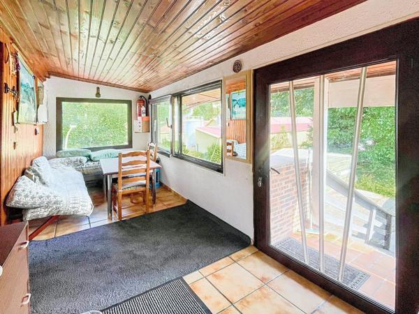 Immeuble de rapport 2 duplex de type T5 et extérieurs