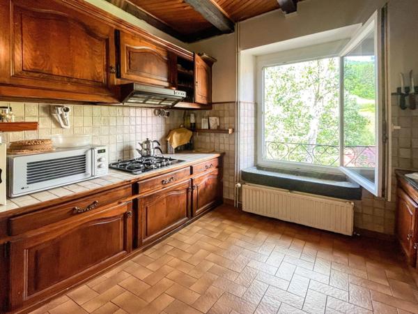 Immeuble de rapport 2 duplex de type T5 et extérieurs