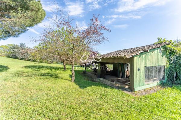 Grezieux-la varenne – Maison d’environ 250 m² – 5 chambres- terrain 8000 m²