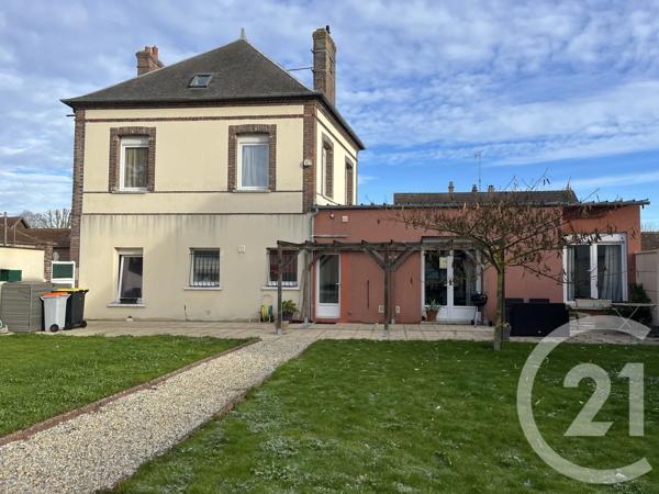 Maison à vendre  4 pièces - 111 m 2   LE PLESSIS GROHAN  - 27