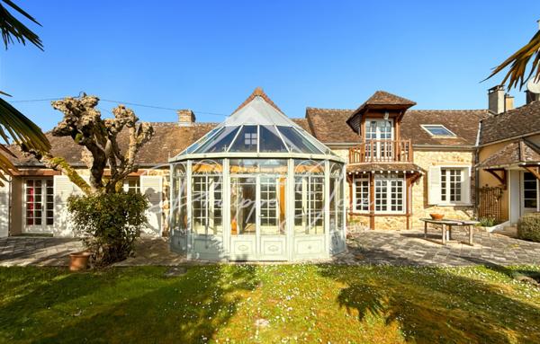 Maison 7 pièces de 205 m2 secteur Pont sur Yonne 89140