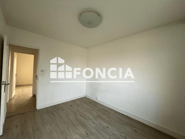 Location Appartement 4 pièces 72.42 m² - 5, ALLEE DE PLAISANCE Cholet 49300