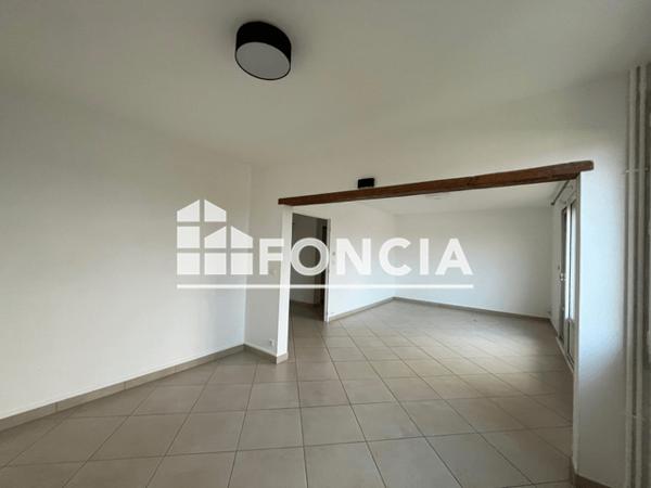 Location Appartement 4 pièces 72.42 m² - 5, ALLEE DE PLAISANCE Cholet 49300