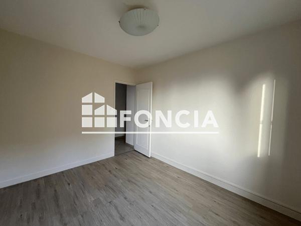 Location Appartement 4 pièces 72.42 m² - 5, ALLEE DE PLAISANCE Cholet 49300
