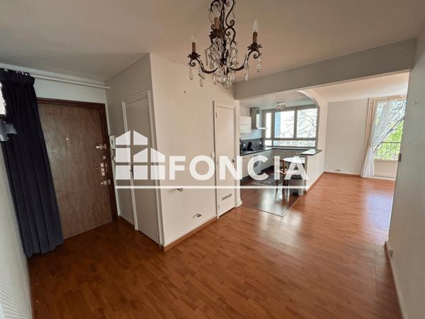 Location Appartement 3 pièces 77 m² - 29 RUE LOUIS GAIN Angers 49100