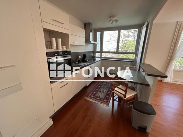 Location Appartement 3 pièces 77 m² - 29 RUE LOUIS GAIN Angers 49100