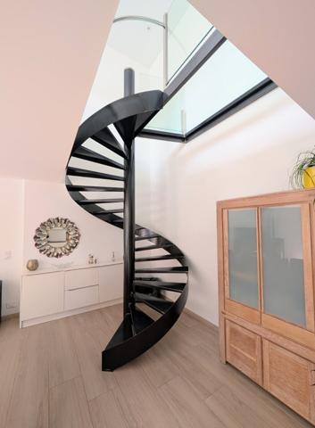 Propriété avec maison T4, appartements T2 et T3