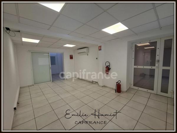 A louer : Local professionnel de 310m² - Centre ville de Fort de France