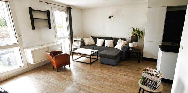 Sartrouville (78500) APPARTEMENT REZ DE JARDIN DE PLAIN PIED à SARTROUVILLE - GRANDE TERRASSE + PARKING - Proches toutes commodités